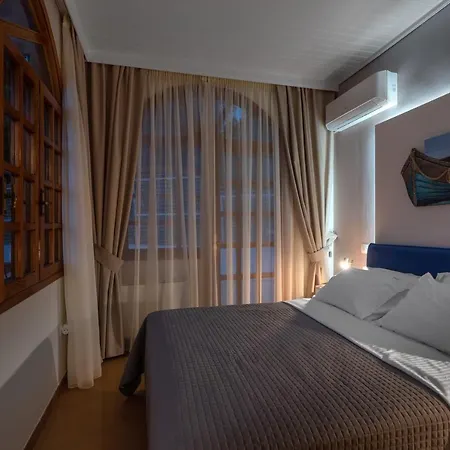 Artemida Apartment